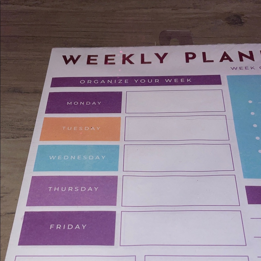 Weekly Planner with Multicolor Design - Picture 3 of 6